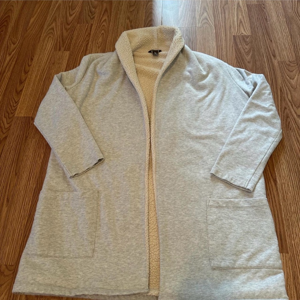 Eddie Bauer Light grey Sherpa lined cardigan